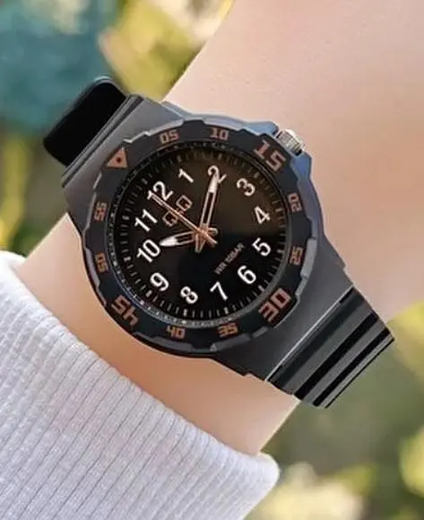 Годинник Q&Q VR19J019Y - фото 3