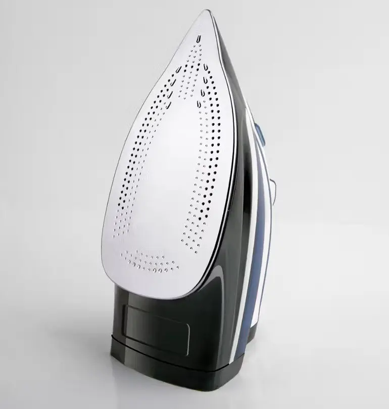 Праска Black&Decker BXIR2402E - фото 4