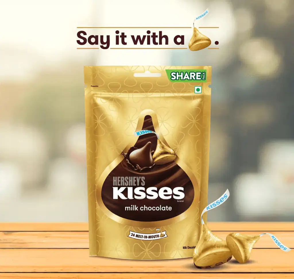 Шоколадні цукерки Hershey's Kisses Milk Chocolate 100.8г - фото 3