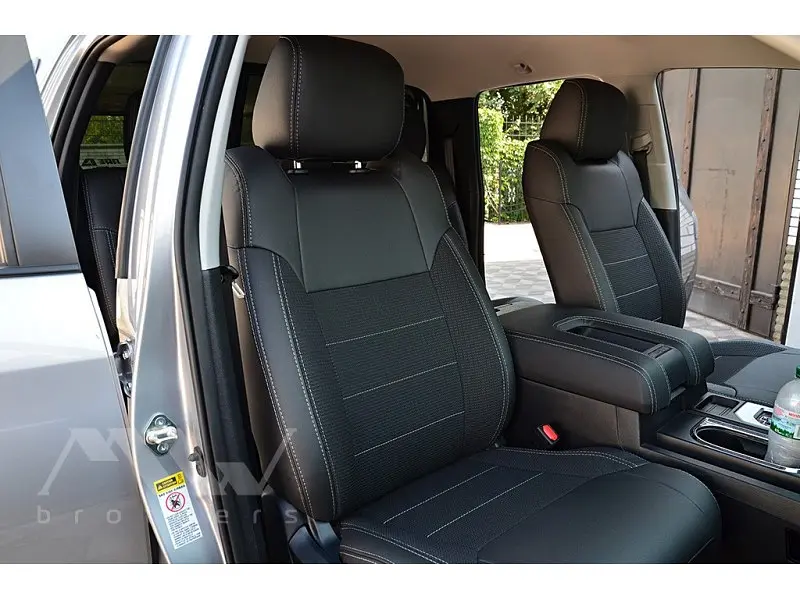 Авточохли модельні MW Brothers для Toyota Tundra III c 2014 - фото 2