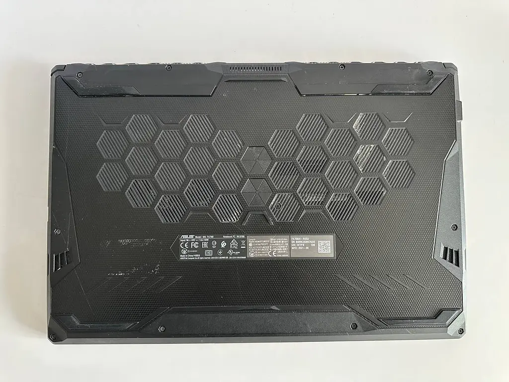 Ігровий ноутбук ASUS TUF Gaming A17 FA706IH-RS53 17.3" 144Hz (Ryzen 5 4600H / 16GB / SSD 256GB / GTX 1650 4GB) Refurbished - фото 12