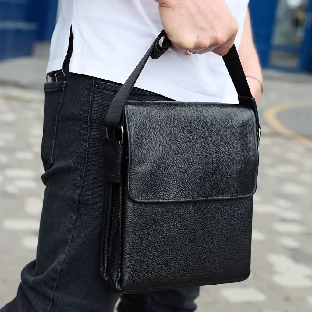 Сумка месенджер 21.5x25x7 шкіряна барсетка для чоловіків Tiding Bag 35775 чорна 215 мм - фото 3
