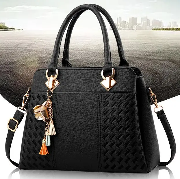 Сумка жіноча класична через плече стильна чорна (673) - фото 2