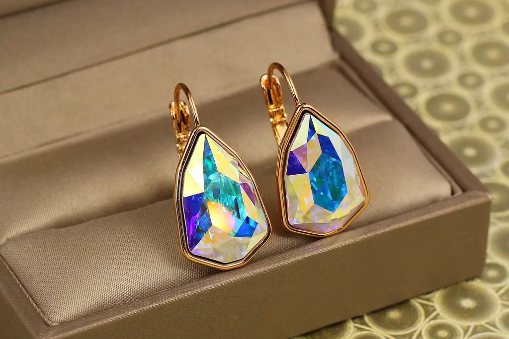 Серьги XСережки Xuping Jewelry Сваровскі Моноліт з велиuping Jewelry Сваровски Монолит с большим камнем хамелеон 2,8 см золотистые - фото 2