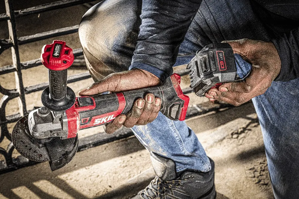 Шлифмашина угловая аккумуляторная 3930 CB XP 20В Skil teh0025394 - фото 5