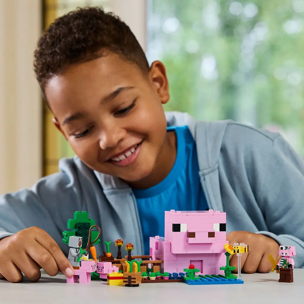 Конструктор LEGO Minecraft Дом для поросят 238 деталей (21268) - фото 5