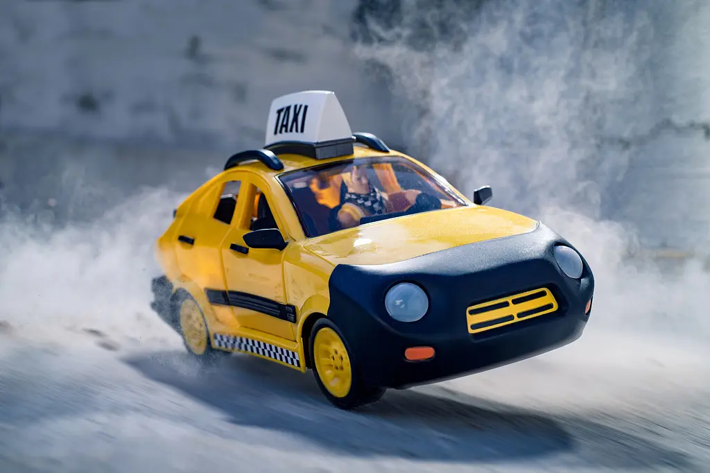 Ігровий набір Joy Ride Vehicle Taxi Cab, Cabbie Fortnite det0018282 - фото 3