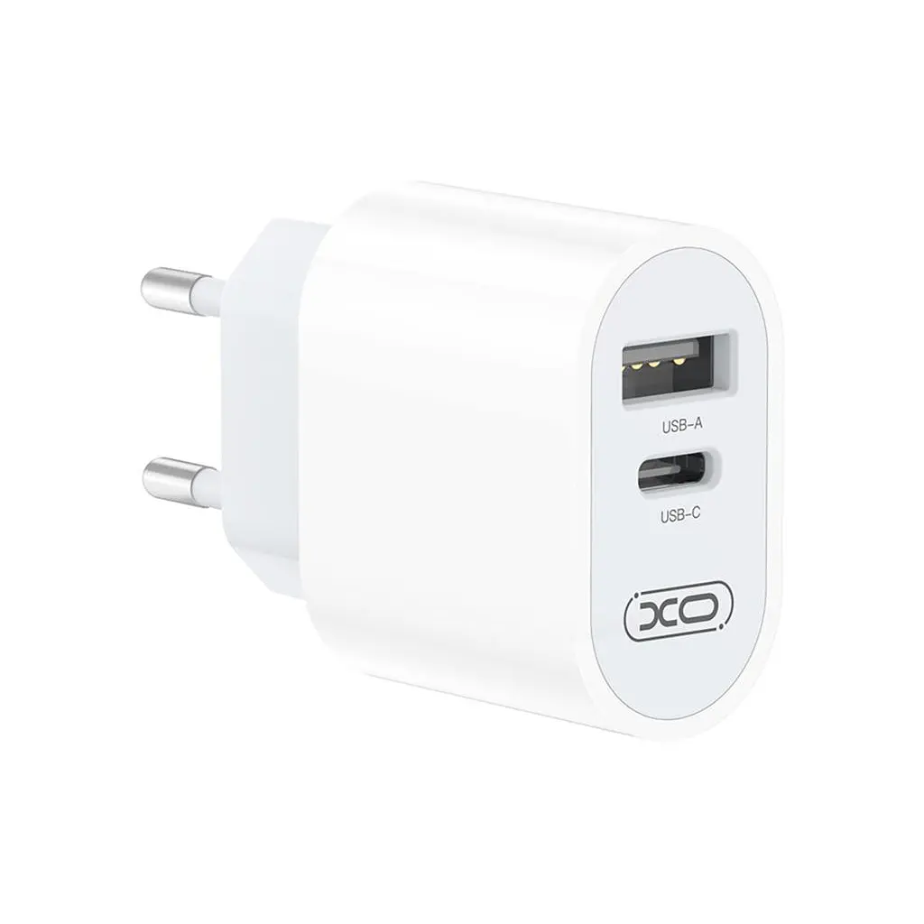 Зарядний пристрій XO L97 (1xUSB-C / 1xUSB / 2.4 А) + кабель USB-A — Micro-USB, білий (XO-L97-MC) - фото 3