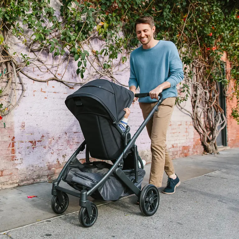 Универсальная коляска 2 в 1 UPPAbaby CRUZ 2, BRYCE (жемчужно-белый/серебристая рама/коричневая кожа) - фото 5