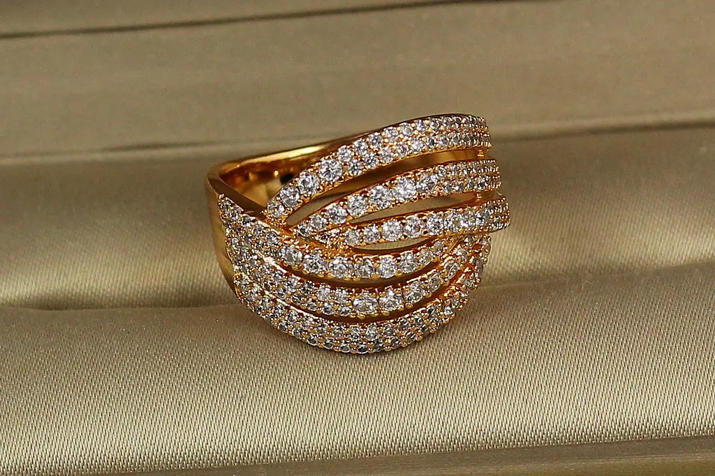 Кільце Xuping Jewelry Катушка р 16 золотисте