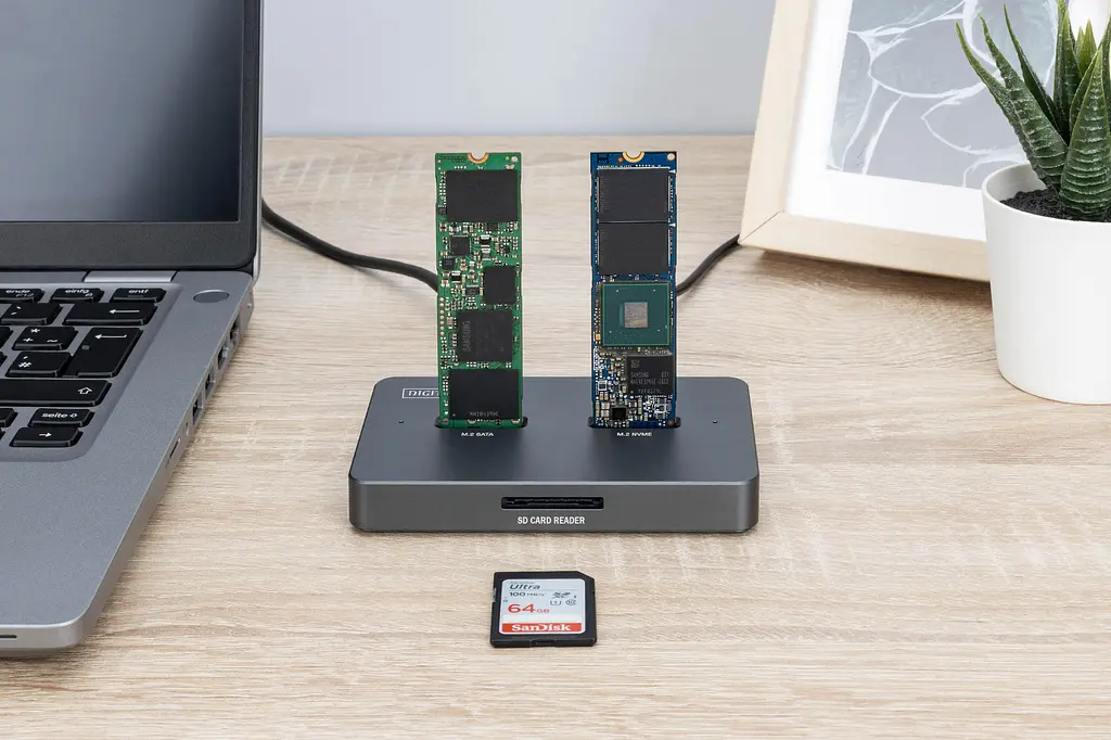 Digitus Док-станція USB-C > 2xSATA SSD/SD - фото 2