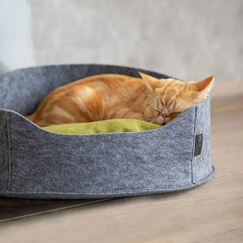 Лежак Pet Fashion «Bali» для котів, 22х37х48 см, сірий - фото 2