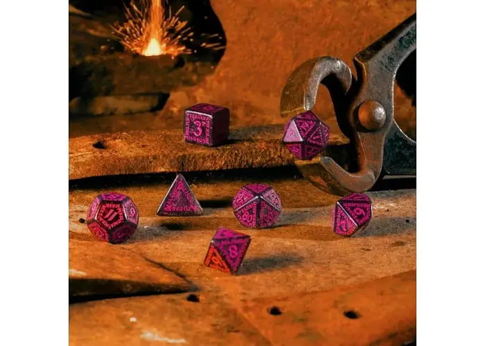 Набір кубиків Runic Shimmering black with magenta Dice Set , 7 шт. (SRUN08) - фото 3