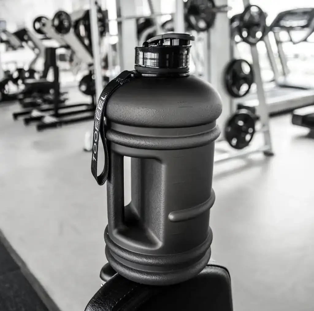 Бутылка для воды с ручкой для кемпинга спортивных тренировок походов без BPA 2.2 л - фото 4