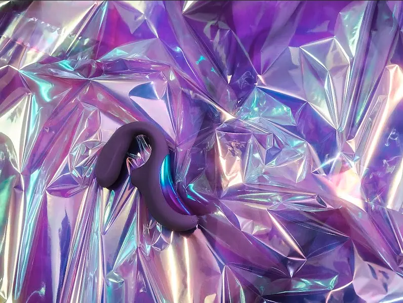 Вакуумный стимулятор клитора с вибрацией Lelo Enigma Wave фиолетовый - фото 9