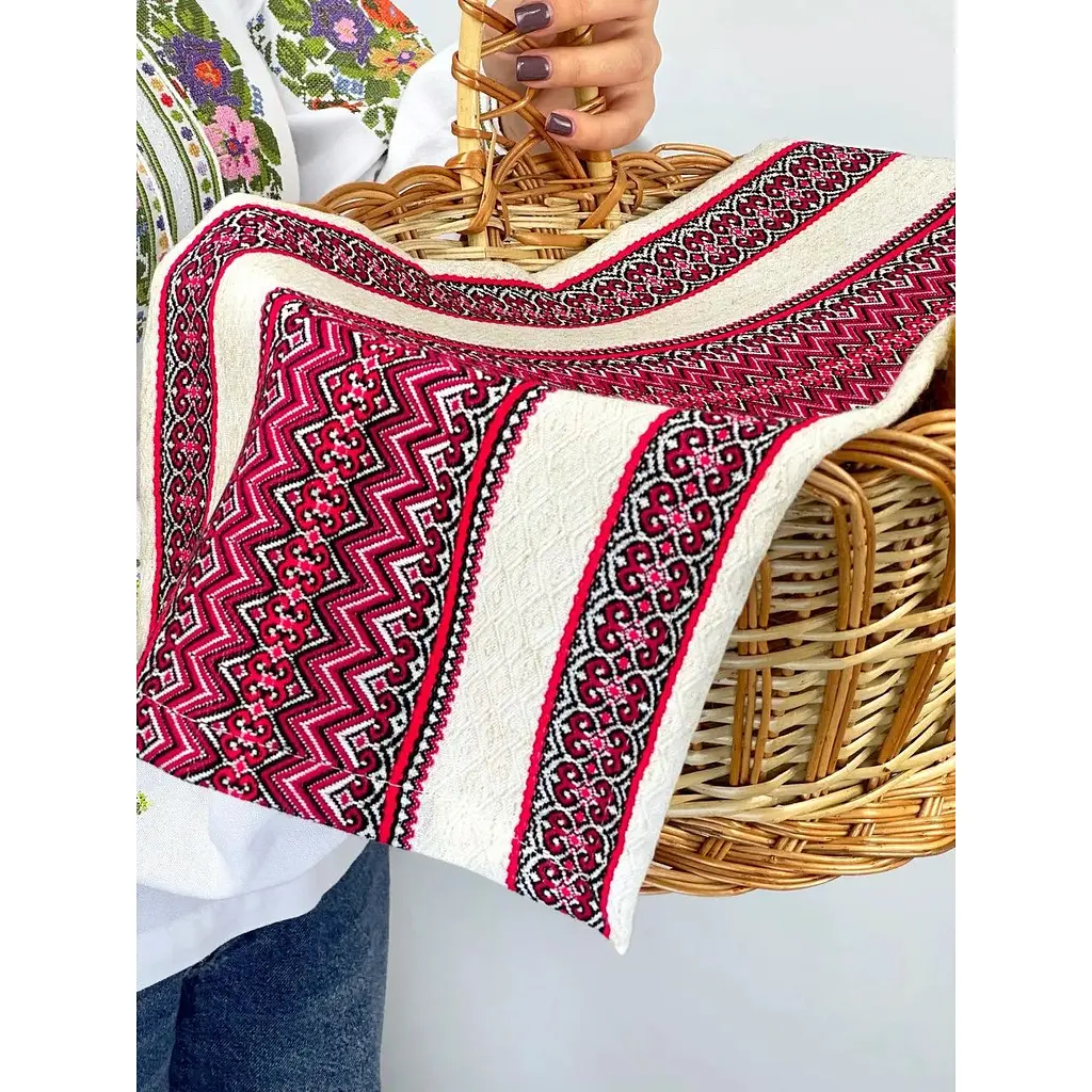 Комплект Пасхальная корзина Галичина коричневая со льняным льняным полотенцем 70х30 см Рандеву (красный) и свечой - фото 7