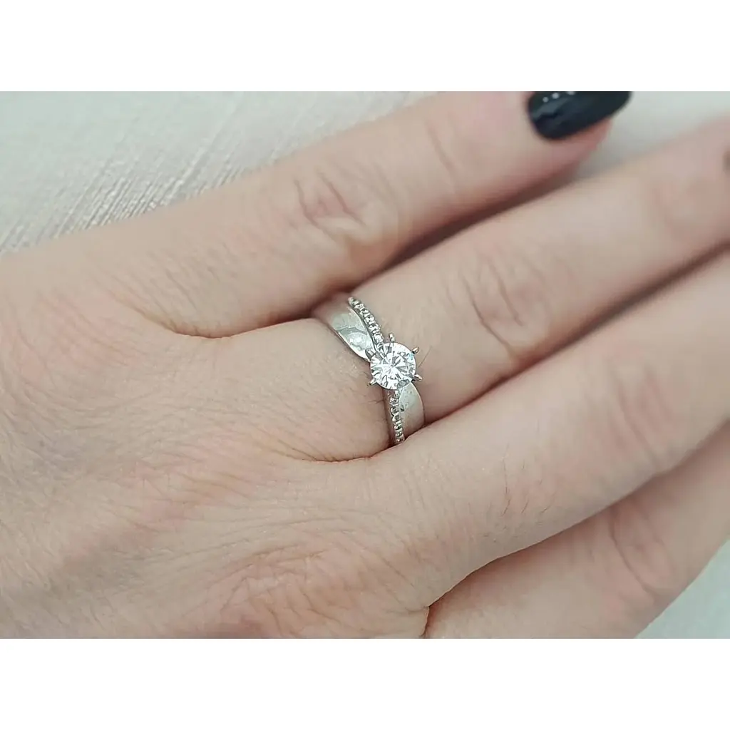 Срібне кільце Qvaliz з фіанітами. 90101094 16,5 - фото 2