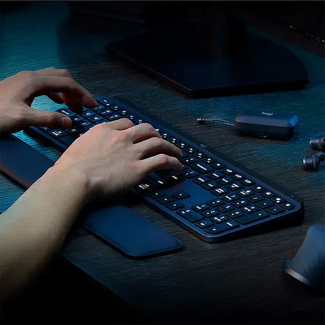 Клавіатура Logitech MX Keys S Plus Palmrest Wireless UA Graphite [920-011589] [94355] - фото 10