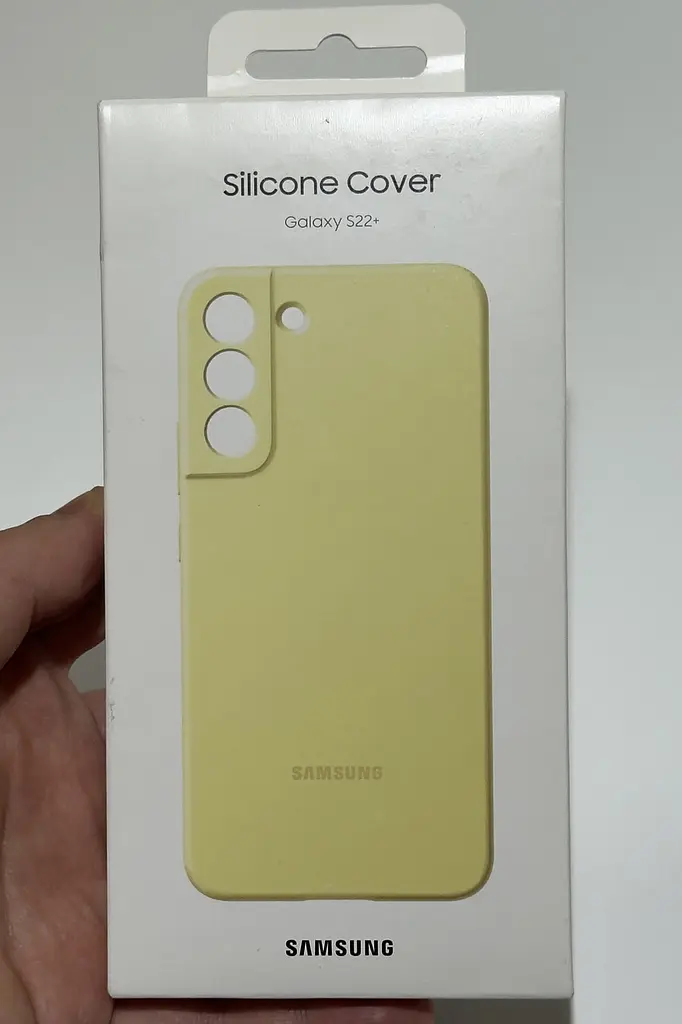 Оригінальний силіконовий чохол для Samsung Galaxy S22 PLUS Silicone Cover Butter Yellow EF-PS906TYEGRU SM-906 - фото 7