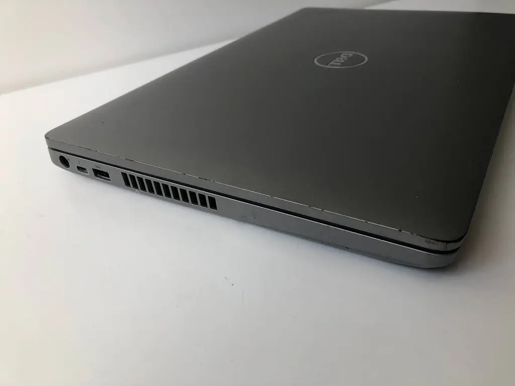 Ноутбук DELL Precision 3551 (i7-10750H / 16GB / SSD 256GB / Quadro P620 4GB) б/в - фото 9