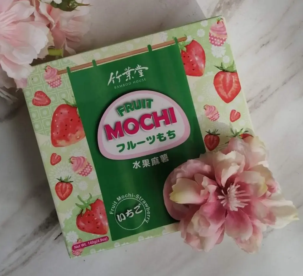 Японські моті Bamboo House Fruit Mochi Strawberry Полуниця 140г - фото 6