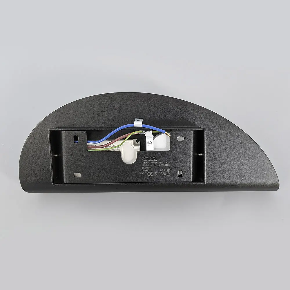 Настінний світильник Skarlat RWLB109 7W BK+WH 4000K - фото 4