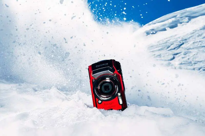 Компактный фотоаппарат Olympus TG-6 Red (V104210RE000) - фото 11