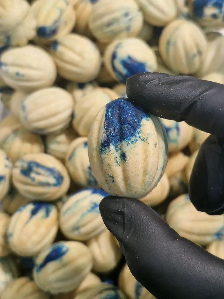 Набір Горішків Класика 12 шт. в упаковці - фото 5