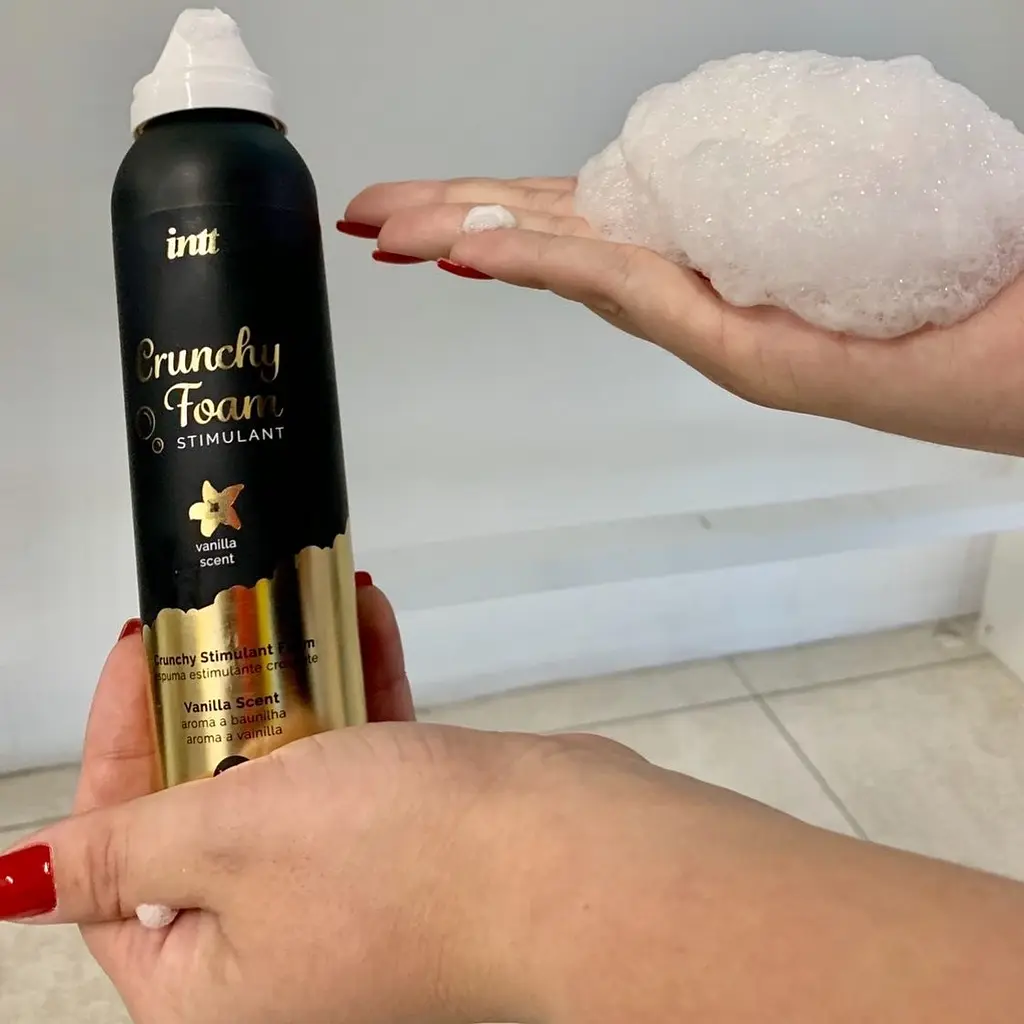Масажна піна Intt Crunchy Foam, 150 мл (ваніль) - фото 3