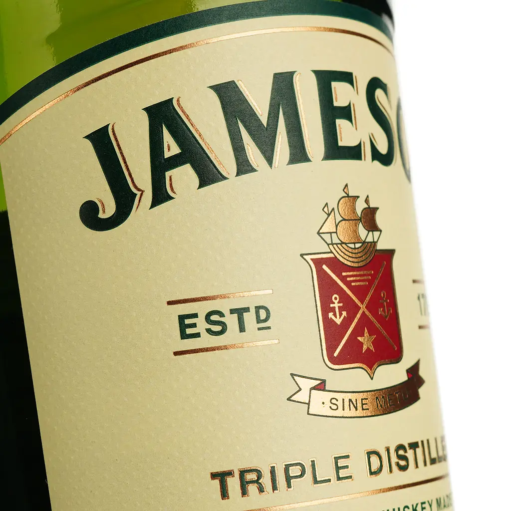 Набір Віскі Jameson Irish Whisky, 40%, 0,7 л + 2 келихи (304763) - фото 9