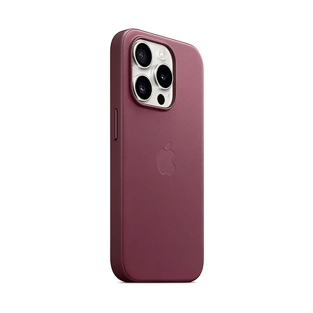 Чехол для Apple iPhone 15 Pro, FineWoven Case with MagSafe, бордовый, защитная накладка из материала FineWoven, противоударный, для iPhone, защита всего корпуса, поддержка беспроводной зарядки и MagSafe, (ARM71984) - фото 2