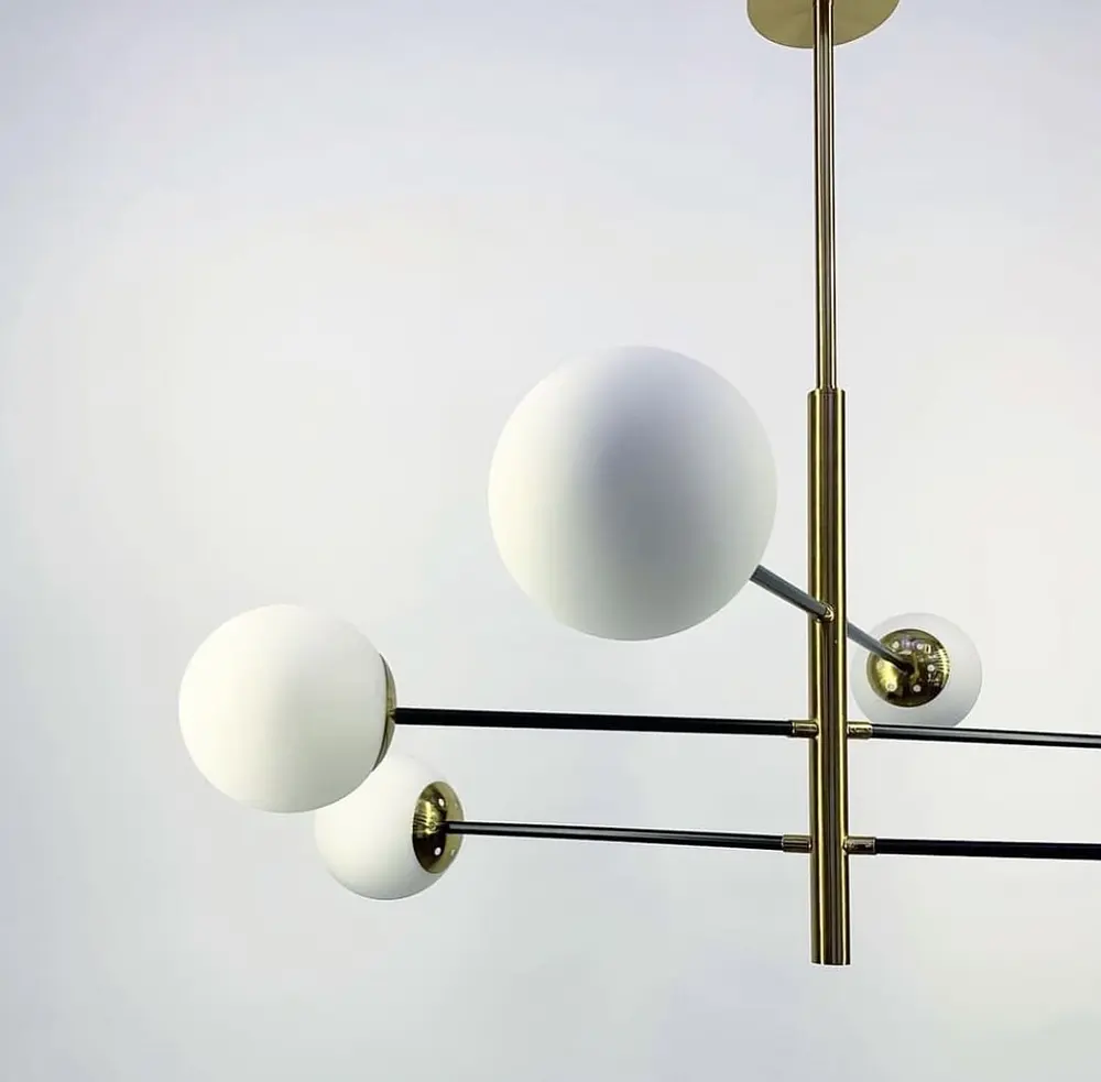 Современная каскадная люстра на 6 или 8 белых плафонов Ст. AOC 8 GD Line F - фото 2