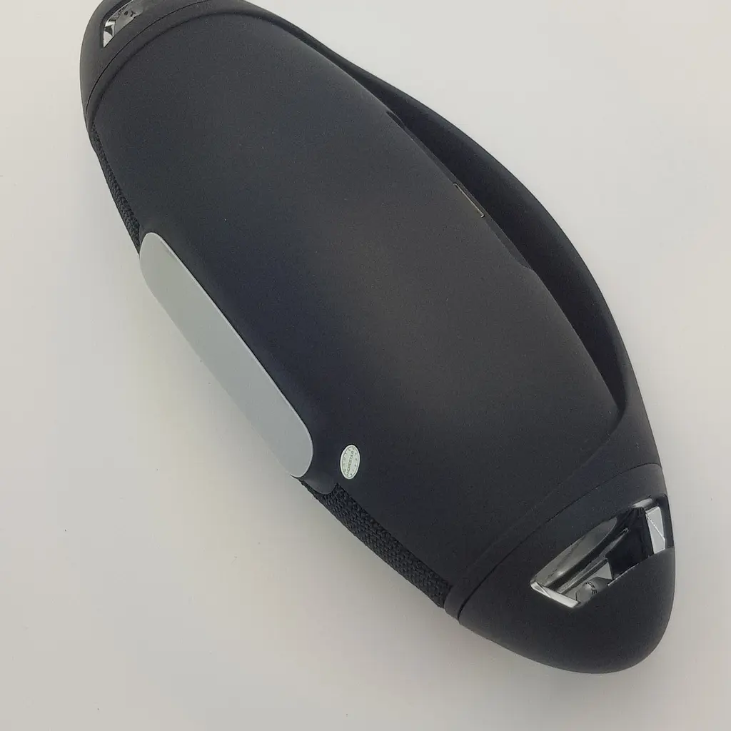 Бездротова акумуляторна колонка Bluetooth акустика FM MP3 AUX USB Hopestar H37 чорна - фото 5