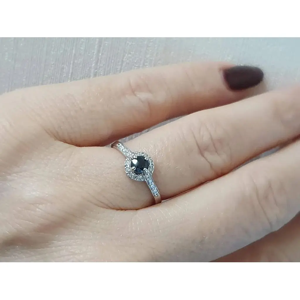 Золоте кільце Гаразд з діамантами і сапфіром. 3023353Б 17 - фото 2