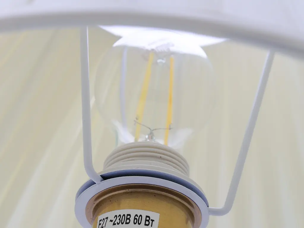 Настільна лампа Brille з абажуром TE-31/1 E27 BK+BE - фото 3