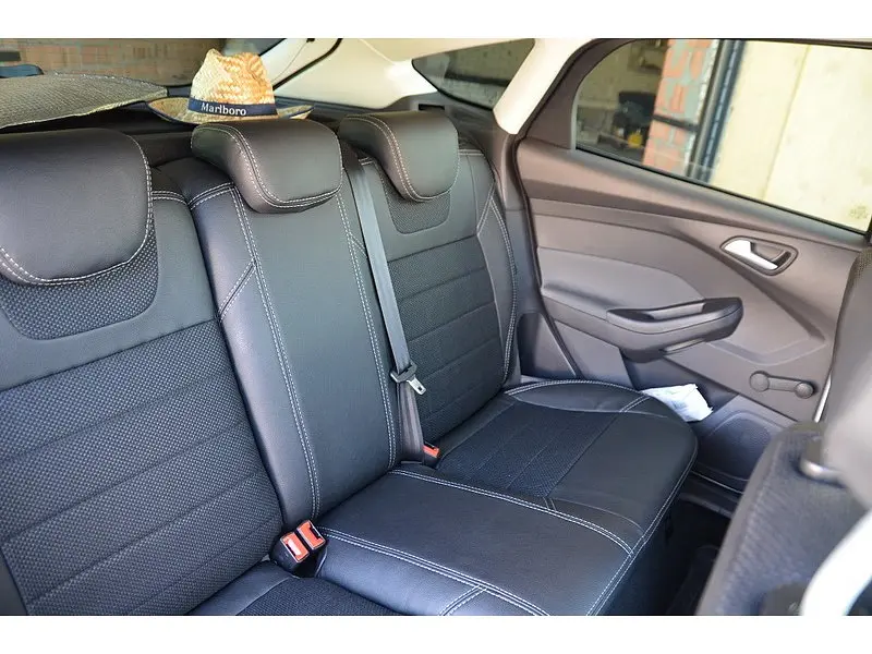 Авточохли модельні MW Brothers для Ford Focus III c 2011 - фото 9
