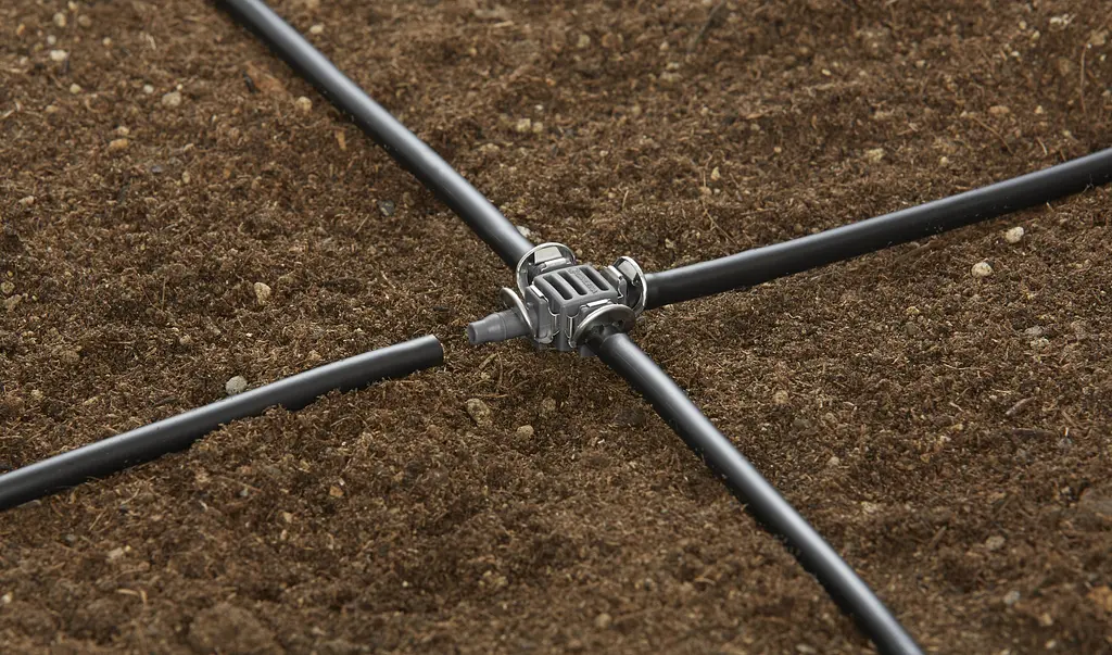 З'єднувач хрестоподібний Gardena Micro-Drip System Quick & Easy для шлангів 4,6 мм, 10 шт (08334-29) - фото 2