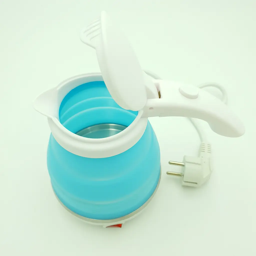 Дорожній чайник силіконовий складаний дисковий 0.75л 700Вт 220В Foldable Travel Kettle блакитний - фото 6