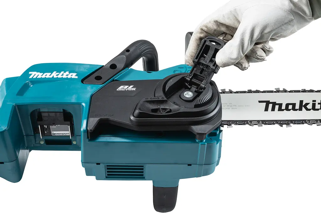 Пила ланцюгова акумуляторна Makita DUC357Z (35 см, 7.7 м/с, LXT, BL, без акумуляторів та зарядного пристрою) - фото 7