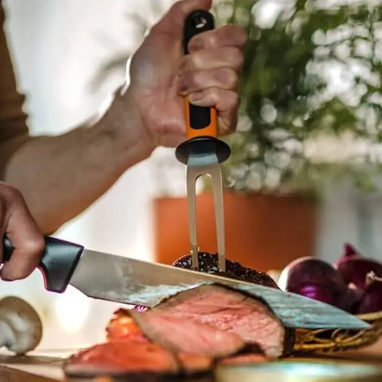 Виделка для м'яса Fiskars Functional Form 1057548 - фото 4