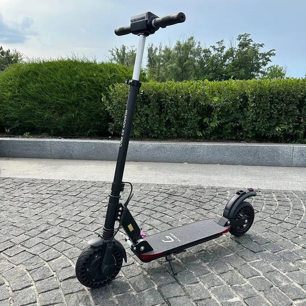 Электросамокат KUGOO S3 Pro Jilong 8.8Ah черний + сумка-чехол - фото 9