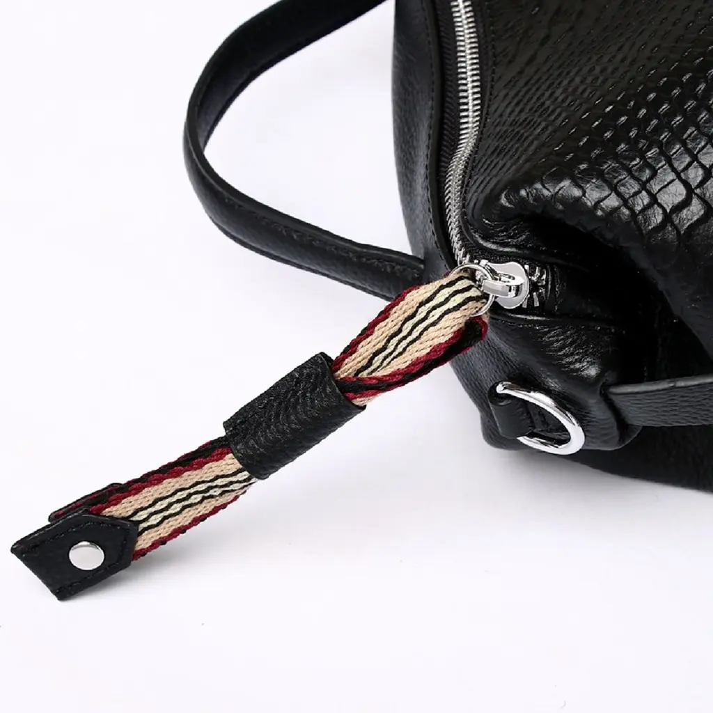 Жіноча шкіряна сумка кросбоді Olivia Leather B24-W-6059A - фото 4