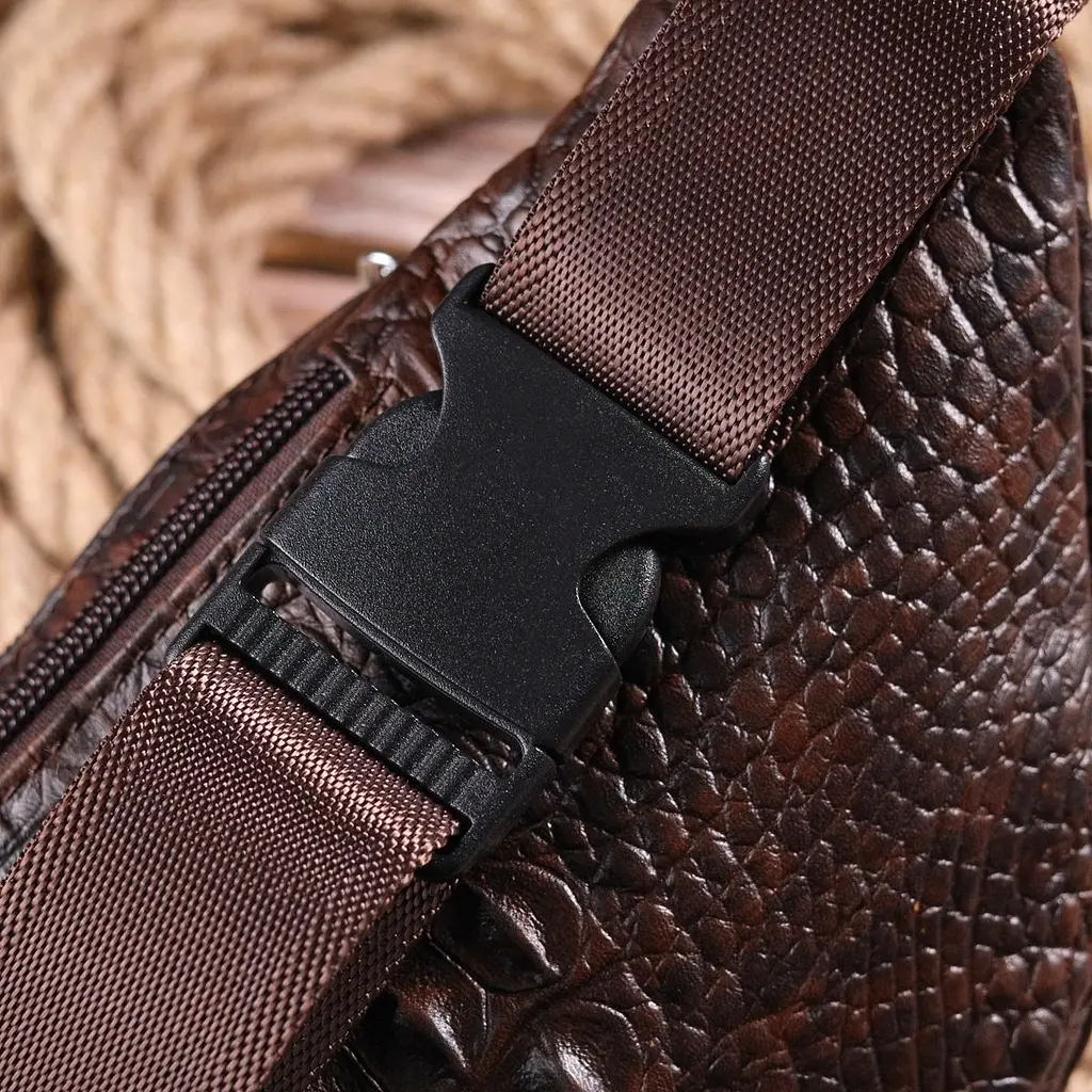 Модна поясна сумка з натуральної шкіри з фактурою під крокодила 21298 Vintage коричнева - фото 9