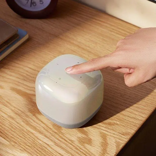 Портативная акустика Baseus AeQur V2 Wireless Speaker Moon 30 часов беспроводная белая - фото 5