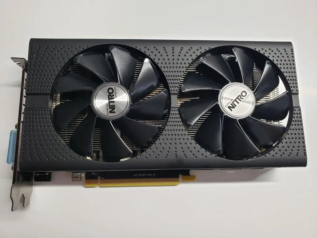 Видеокарта Sapphire Radeon RX 580 4Gb Nitro+ 256bit GDDR5 1xHDMI Б/У - фото 3
