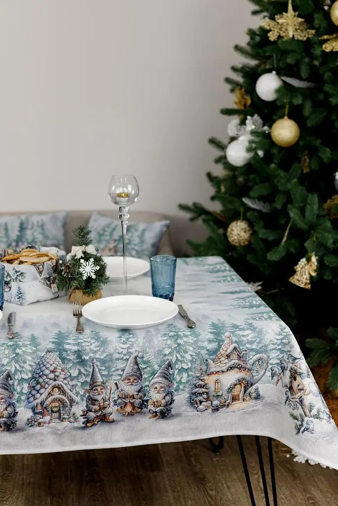 Скатерть Прованс гобеленовая Сказочные гномы 220х135 см (38449) - фото 13