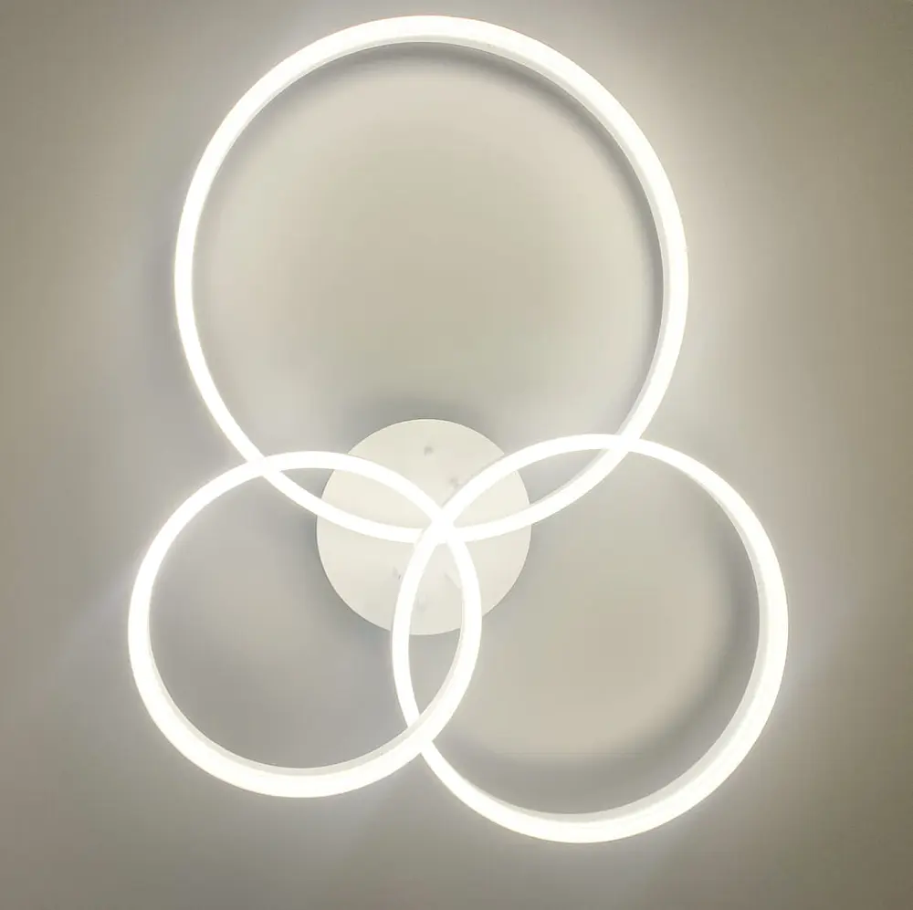 Потолочная LED люстра в белом на 3 кольца Line.F A 8008/3 WH - фото 2