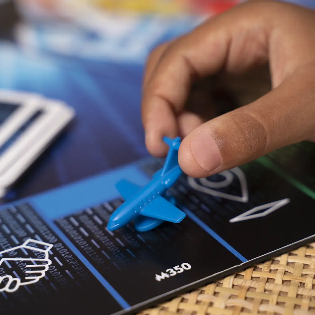 Гра настільна Hasbro Монополія з банківськими картами PayPass, укр. мова (E8978) - фото 6