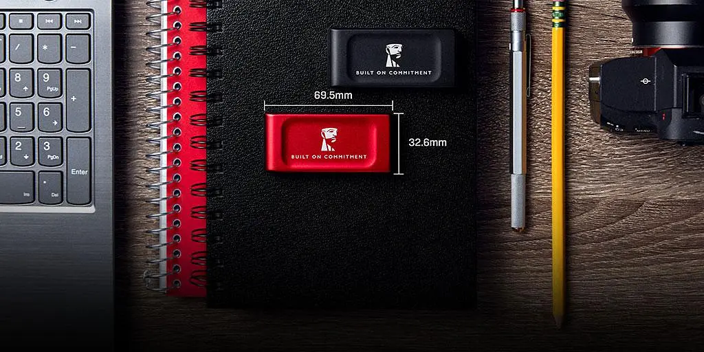 Накопитель SSD Kingston SSD 2TB USB 3.2 Gen 2 Type-C XS1000 (SXS1000R/2000GA) - фото 5