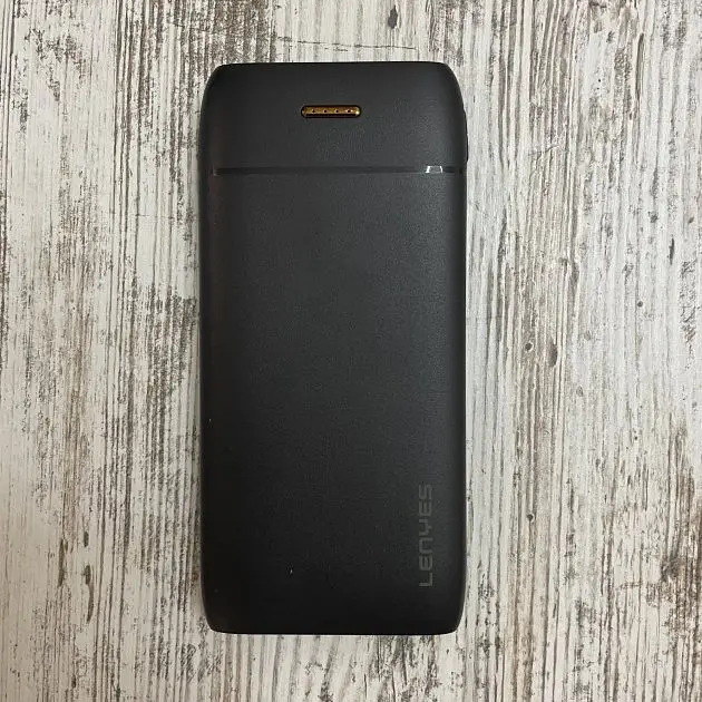 Зовнішній акумулятор Power bank LENYES PX167 10000 mAh компактний універсальний на 2 входи Чорний - фото 2